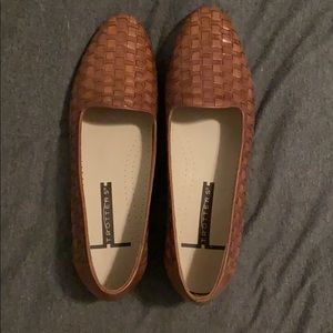 Trotters Brown Woven Leather Shoes